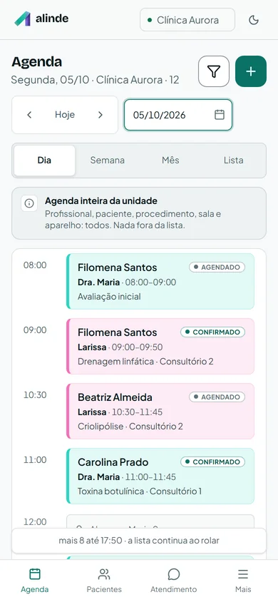 A agenda da alinde no celular: os horários do dia de um profissional